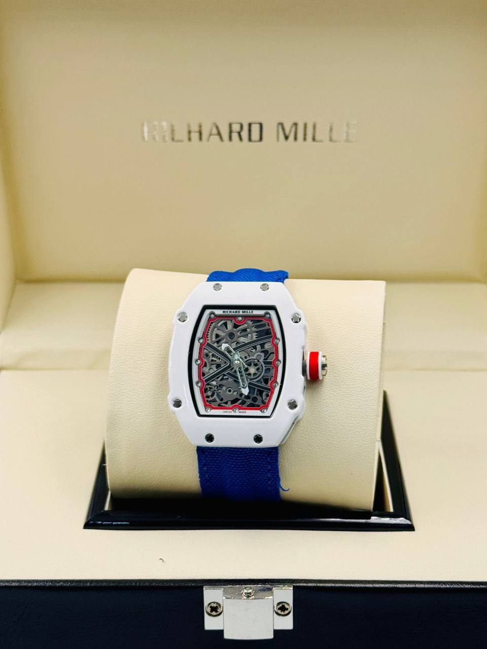 RICHARD MILLE Men 
85 dhs✅

Zain08
♥️♥️♥️