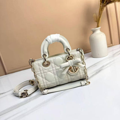 Dior
master💓
300 dhs✅

Zain153
♥️♥️♥️