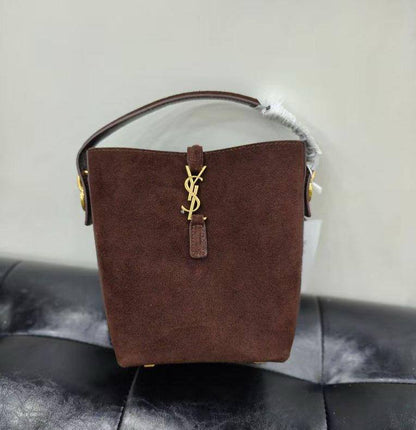 YSL - LV
Master++
For Price 👇 WTSP Text Zain 0568585901

Zain192
♥️♥️♥️