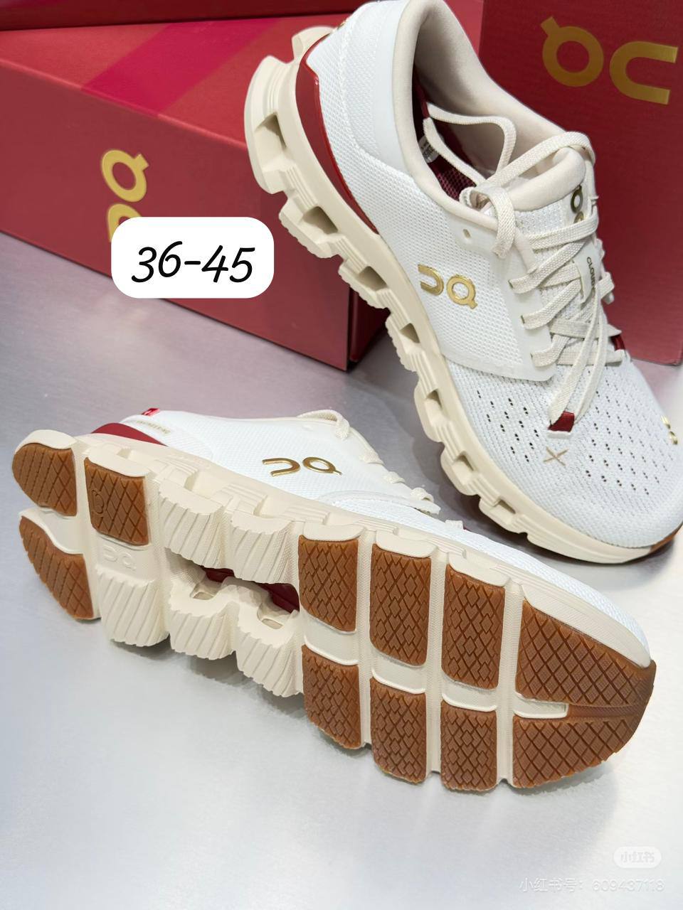 Loewe
size on picture 
good quality 
140 dhs🪙💕

Zain138
♥️♥️♥️