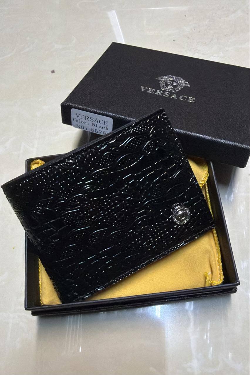 Wallets

65 dhs✅

with box
🎁🎁🎁

Zain182
♥️♥️♥️