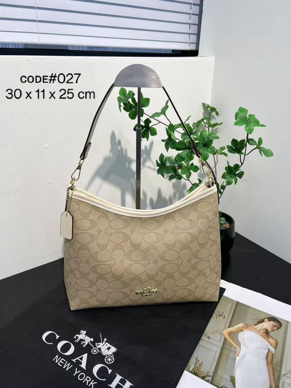 COACH ʟᴀᴜʀᴇʟ 
sʜᴏᴜʟᴅᴇʀ  ʙᴀɢ
ᴡɪᴛʜ ʟᴏɴɢ ʙᴇʟᴛ sᴛʀᴀᴘ
ɢᴏʟᴅ ʜᴀʀᴅᴡᴀʀᴇ
sɪᴢᴇ : 30 cm

70 dhs✅

Zain31
♥️♥️♥️