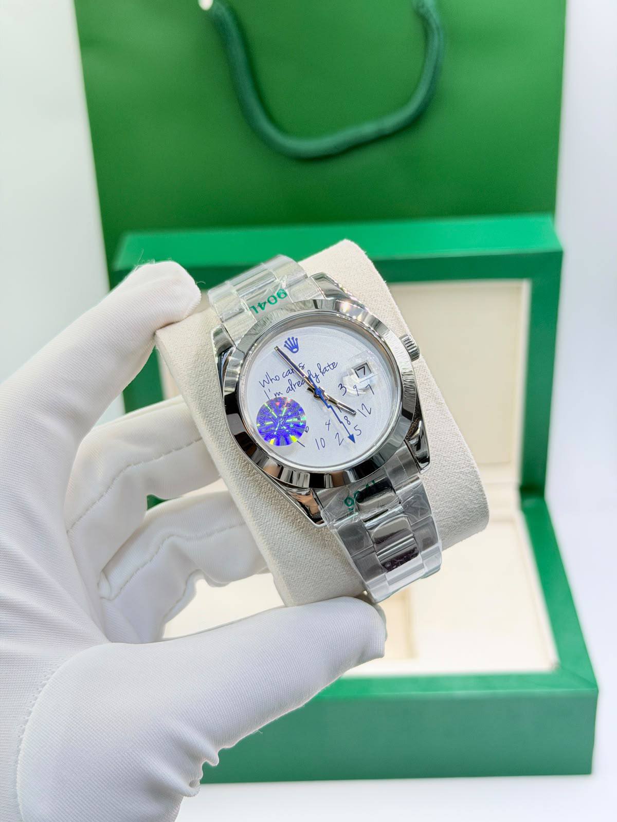 Rolex
260 dhs🇦🇪🇦🇪

Zain85
♥️♥️♥️
