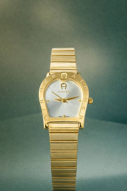Aigner watch 
for ladies good quality 
280 dhs🇦🇪

Zain59
♥️♥️♥️