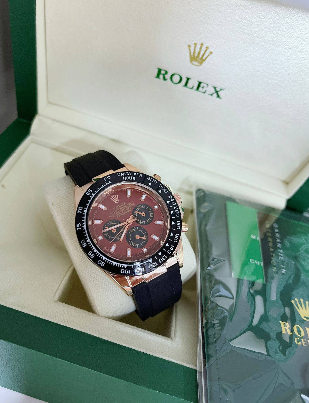 Men’s watch 
55 dhs🇦🇪🇦🇪

Zain45
♥️♥️♥️