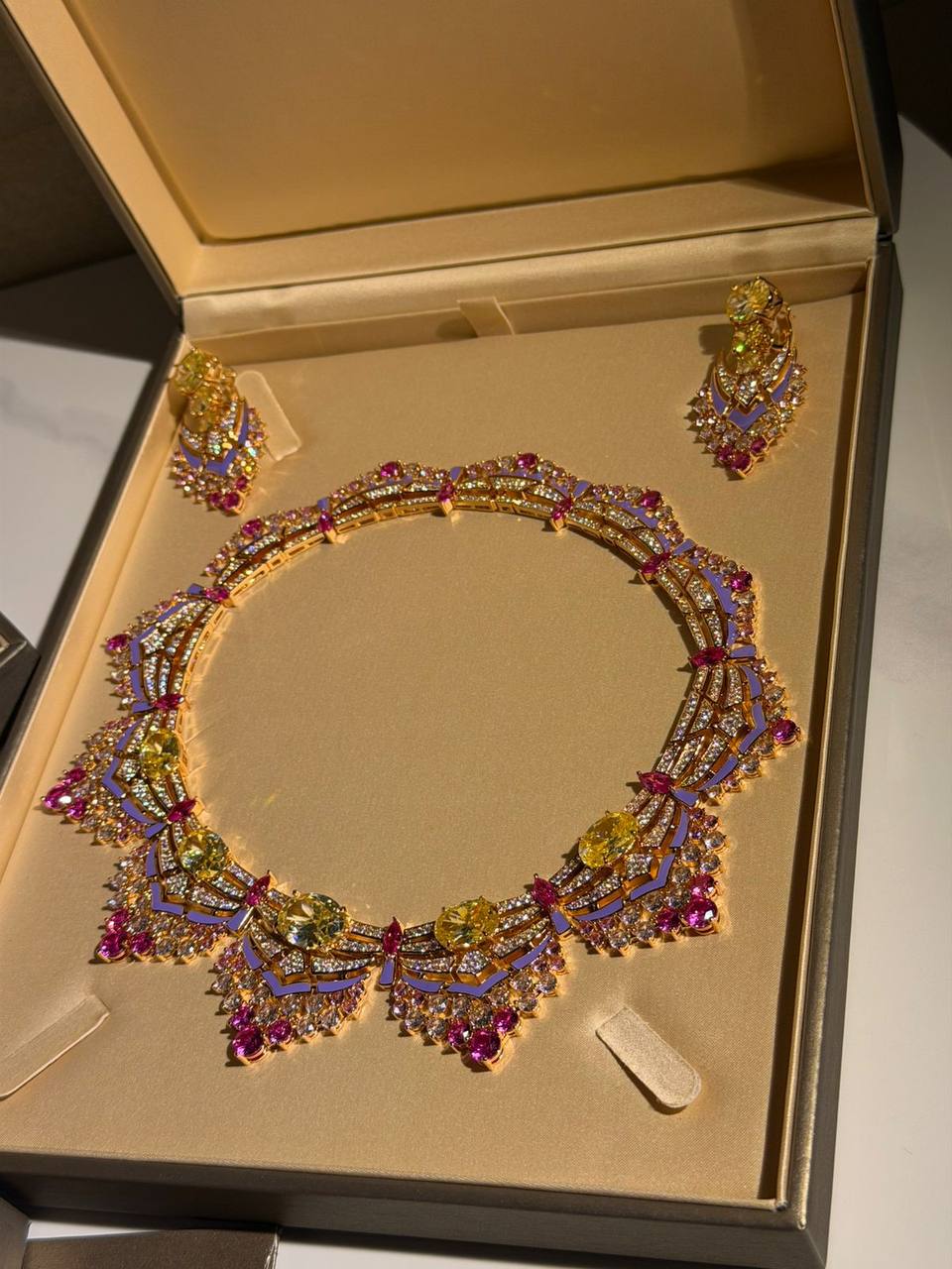 BVlGARI
 Collection  available 😍
Quality: Super Master
* ⁠Necklace 
* ⁠Earring
For Price 👇 WhatsApp✅
0568585901 
0507557372
0552275751 Owner Zain 👌

Zain268
♥️♥️♥️