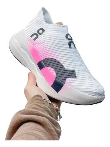 On Cloudboom strike light spray 
NEW ARRIVALS 🤩
40-45 AVAILABLE 😇
190 dhs🇦🇪🇦🇪

Zain242
♥️♥️♥️