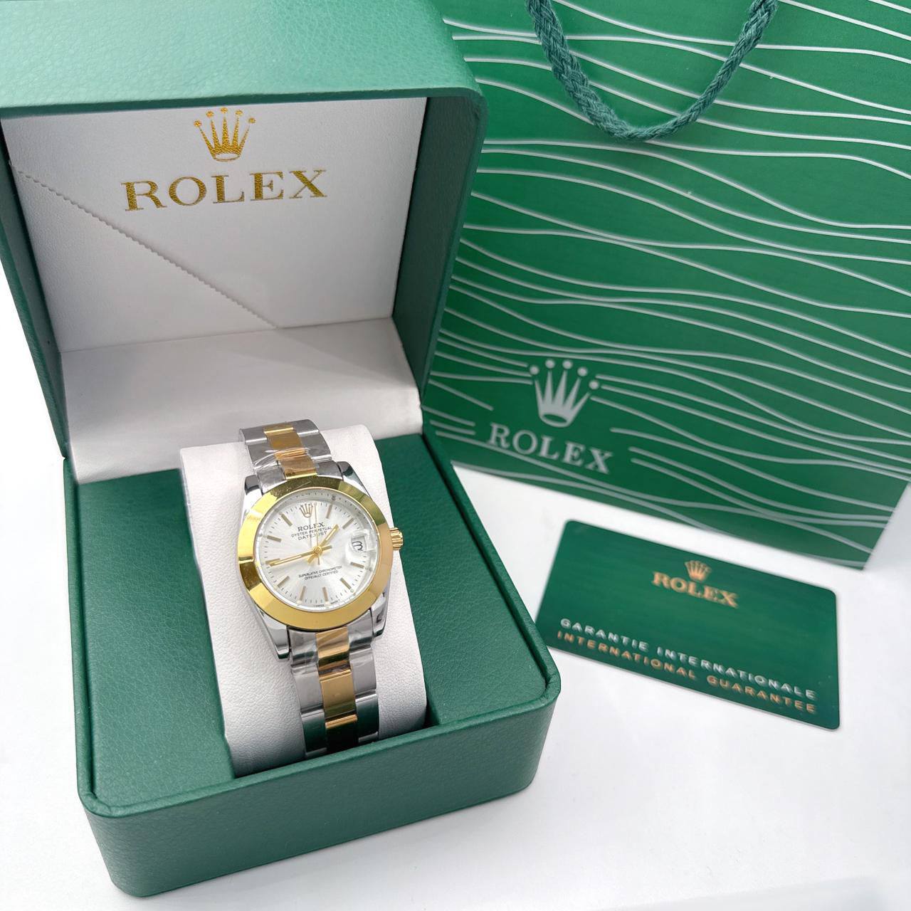 Rolex 
New 🌹
60 dhs🪙🌨️

Zain45
♥️♥️♥️