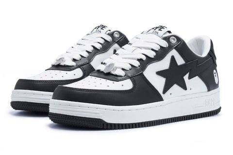 A Bathing Ape Bapesta Low 'Black/White'
36-45 AVAILABLE 🤩
200 dhs🪙

Zain242
♥️♥️♥️