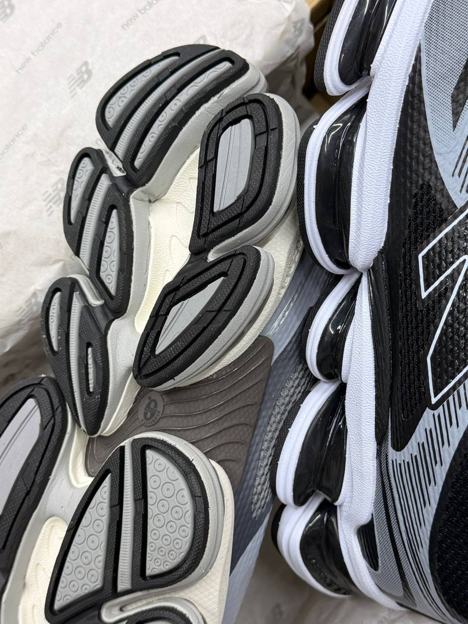 NB
Size 40 TO 45 
170 dhs✅

Zain183
♥️♥️♥️