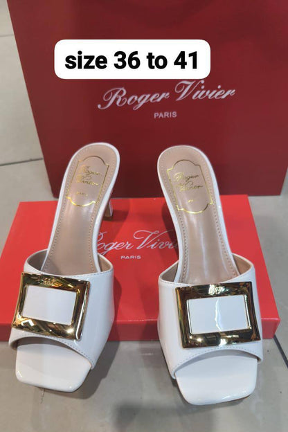 Roger vivier
100 dhs🇦🇪🇦🇪

Zain146
♥️♥️♥️
