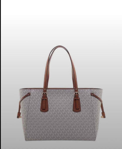 MK
110 dhs🪙🌨️
size：40CM
Good quality

Zain35
Zain26
Zain13
♥️♥️♥️