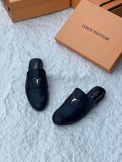 LV  
( 𝐎𝐧𝐥𝐲 𝐅𝐨𝐫 𝐰𝐨𝐦𝐚𝐧)  
𝐇𝐢𝐠𝐡 𝐪𝐮𝐚𝐥𝐢𝐭𝐲💯 
𝐒𝐢𝐳𝐞 𝟑𝟔-𝟑𝟕-𝟑𝟖-𝟑𝟗-𝟒𝟎-𝟒𝟏 
105 dhs✅

Zain86
♥️♥️♥️