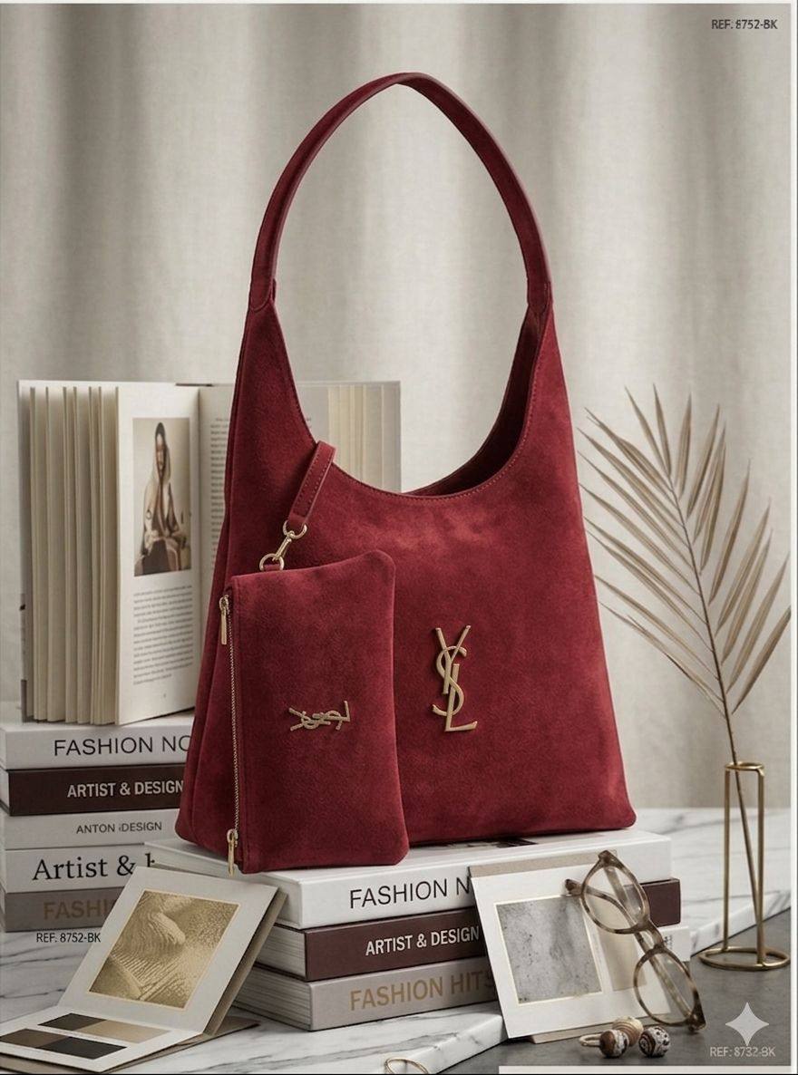 YSL - Eves Saint Laurent
HOBO Shoulder ToteBag
Suede Leather Material
Gold Hardware
With zipper Pouch Wallet
Size: 35 cm

95 dhs✅

Zain239
♥️♥️♥️