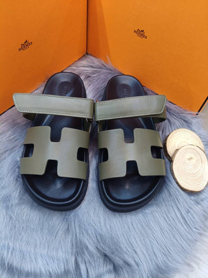 Hermes
*master quality*🌸
*size: 36 to 44*🌸
260 dhs✅

Zain119
♥️♥️♥️