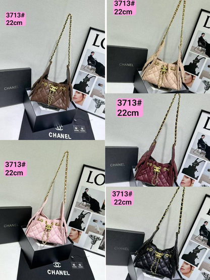 Chanel
110 dhs💛
with box

Zain26
♥️♥️♥️