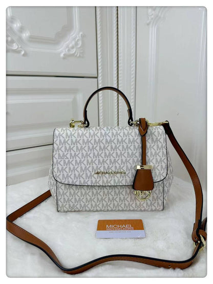 MK
23CM

Withbox 
🎁🎁🎁

110 dhs✅

Zain143
♥️♥️♥️