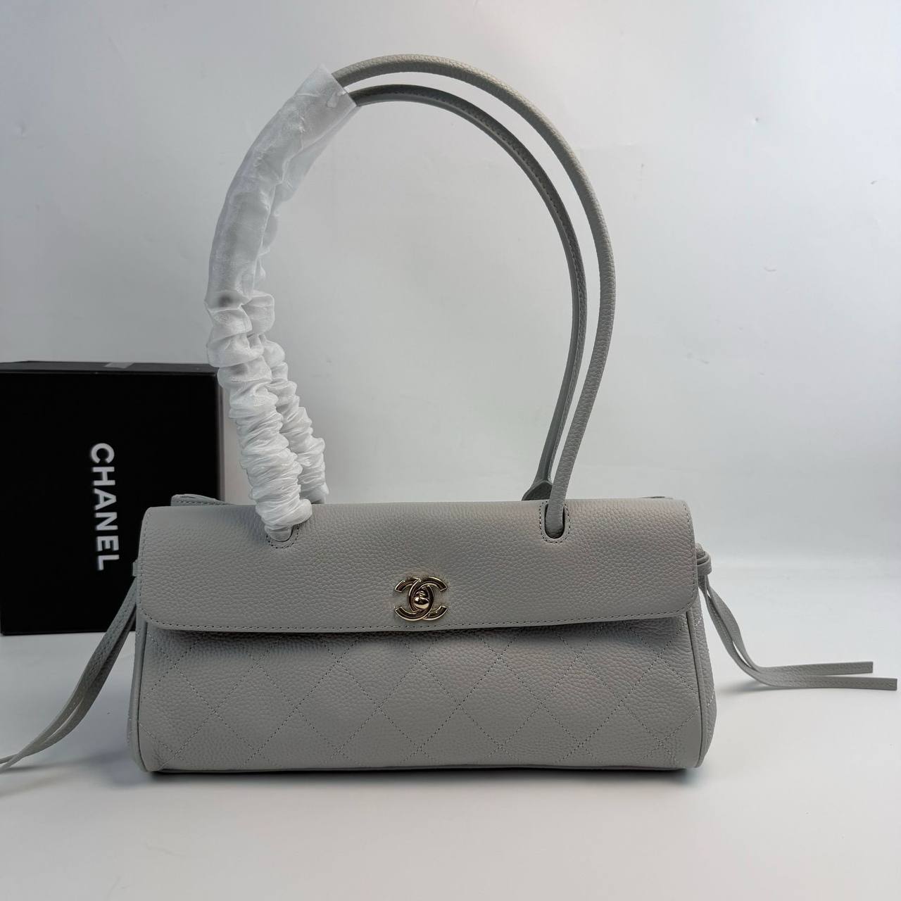 Chanel
Master🌺🌺
320 dhs✅

Zain114
♥️♥️♥️