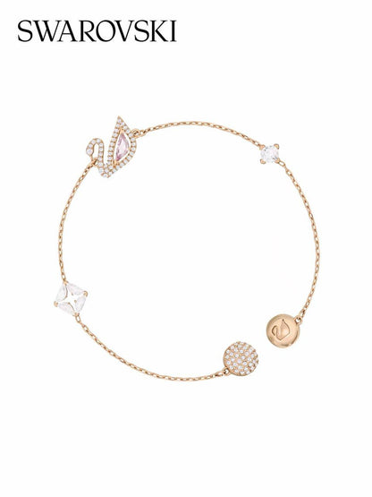 SWAROVSKI 
Bracelet 😍
Master quality 💯
With normal boxes 🗃️ 
50 dhs✅

With master box 📦 
90 dhs✅

Zain216
♥️♥️♥️