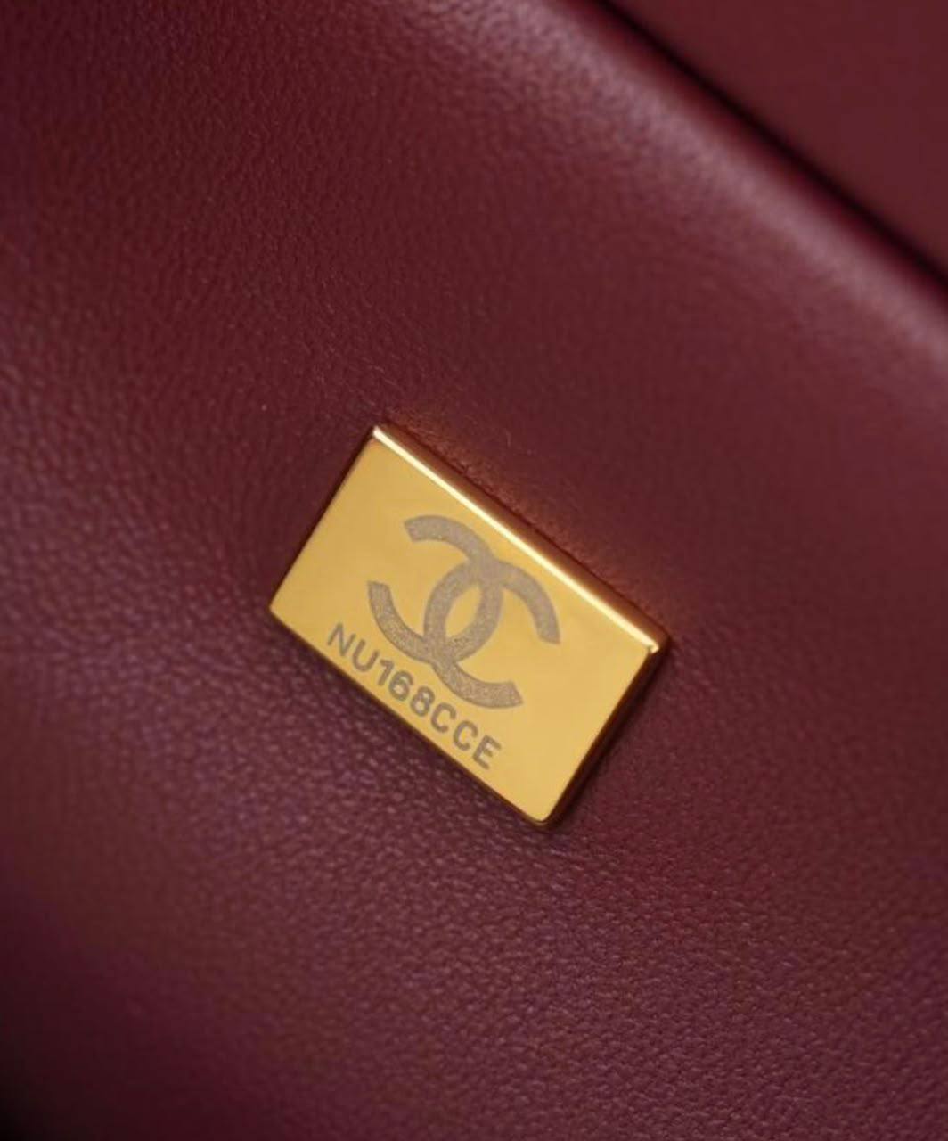 Chanel

150 dhs🇦🇪🇦🇪

Zain35
♥️♥️♥️