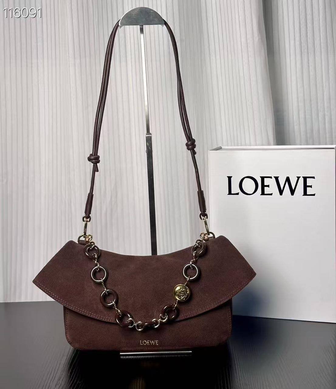 Loewe
Master ++++
290 dhs🪙🌨️

Zain153
♥️♥️♥️