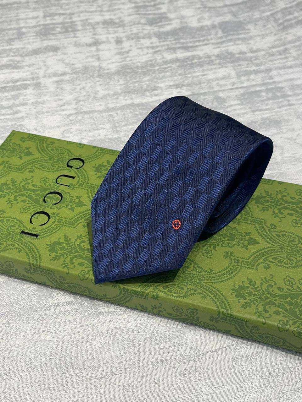GUCCI
TIE
*Master quality*
*New collection*
180 dhs🪙🌨️

Zain179
♥️♥️♥️