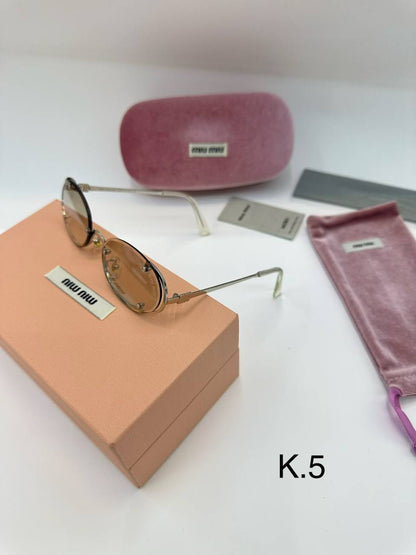 MIU MIU 
Sunglasses 🕶️ 
Copy one 💯
good quality 💯
With original boxes 🗃️ 

55 dhs 


Zain216