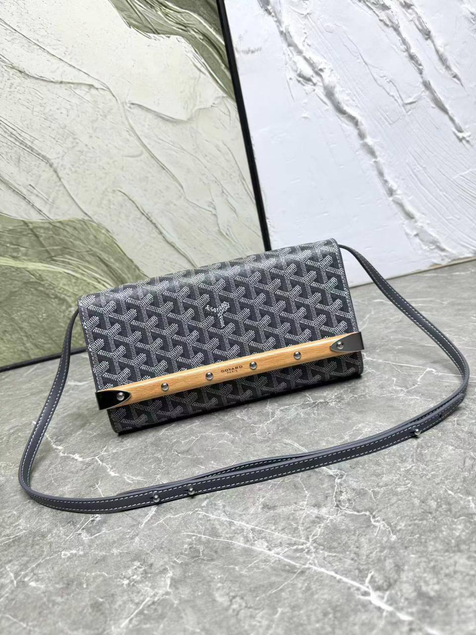 Goyard
Master🌺🌺
270 dhd✅

Zain134
♥️♥️♥️