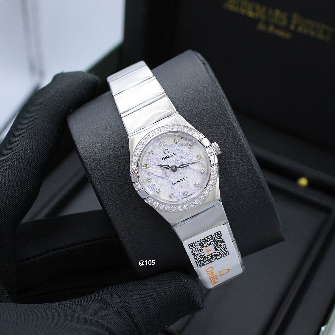 OMEGA WOMEN STONE BATTERY

210 dhs🪙💕

Zain58
♥️♥️♥️