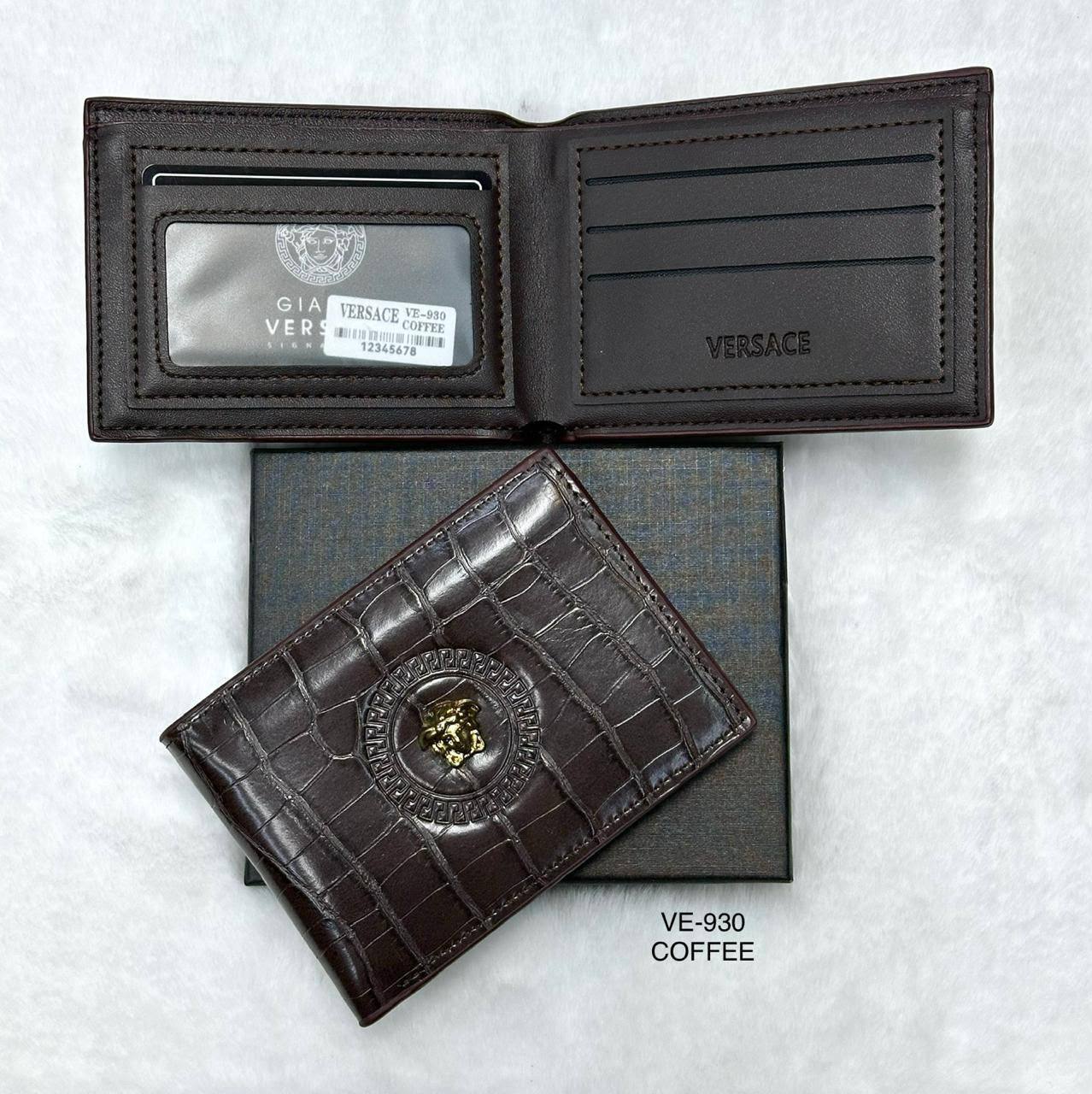 wallet
Lv
D&g
Gucci
Versace 
Montblanc

60 dhs
With box
🎁🎁🎁

Zain182
♥️♥️♥️