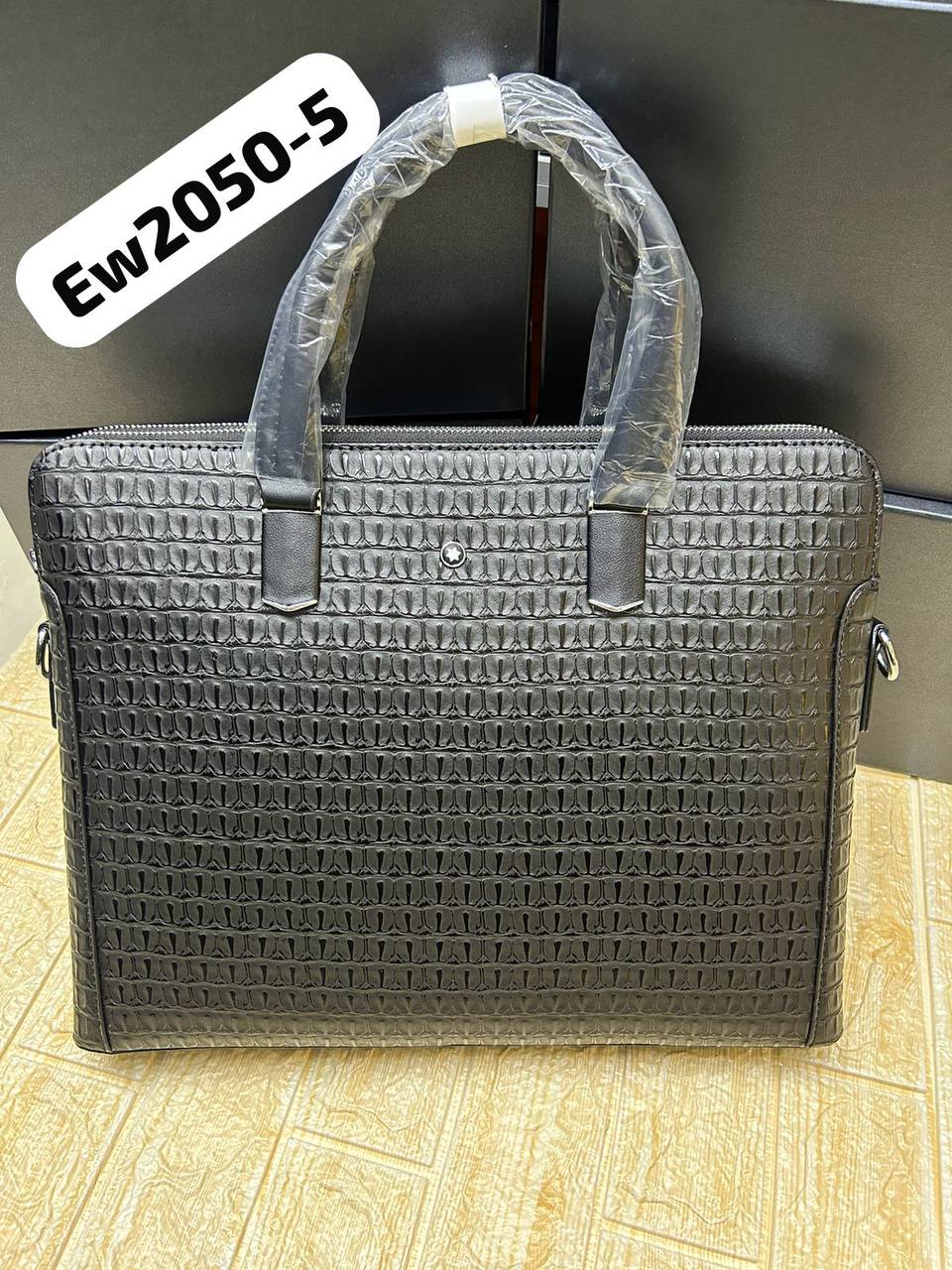 Laptop Bags
95 dhs🇦🇪

Zain190
♥️♥️♥️