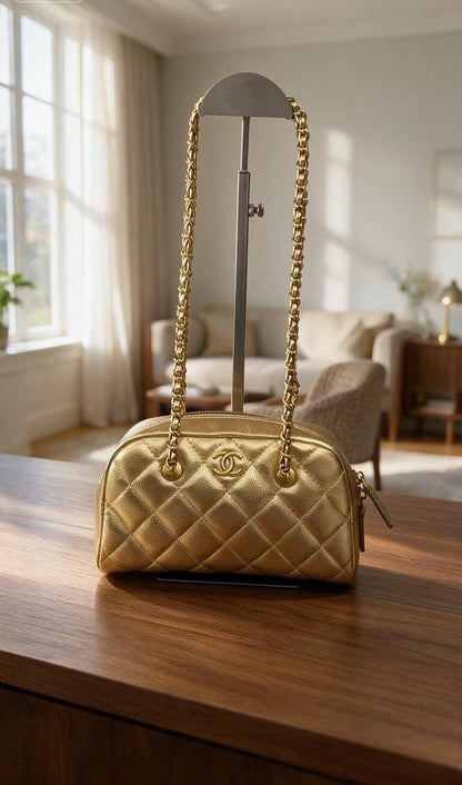CHANEL

Best quality 
with box

95 dhs🇦🇪🇦🇪🇦🇪

size 21CM

Zain290
♥️♥️♥️
