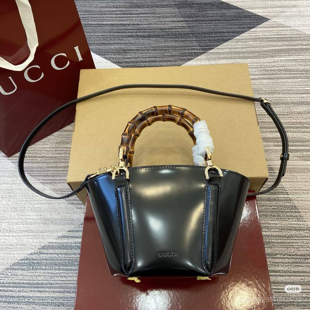 Gucci - Master
290 dhs🪙🌨️

Zain10
♥️♥️♥️