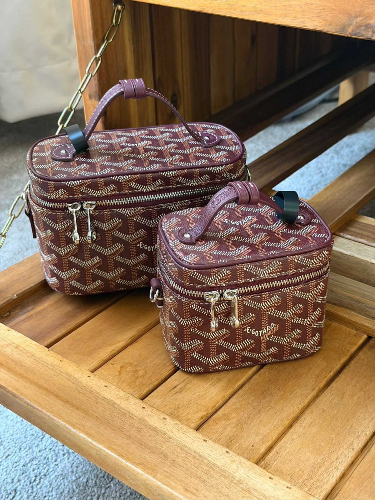 GOYARD
Super Master Quality
Original Packing🎁
Size 11CM&16CM

For Price 👇 WhatsApp✅
0568585901 
0507557372
0552275751 Owner Zain 👌

Zain321
♥️♥️♥️