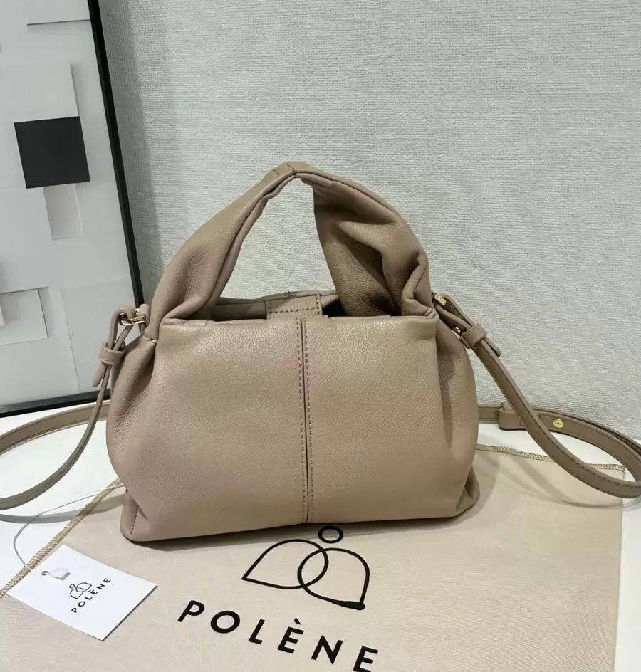 Polene 

 RESTOCK GOOD QUALITY 

WITH BOX
🎁🎁🎁

110 dhs❣️

Zain39
♥️♥️♥️