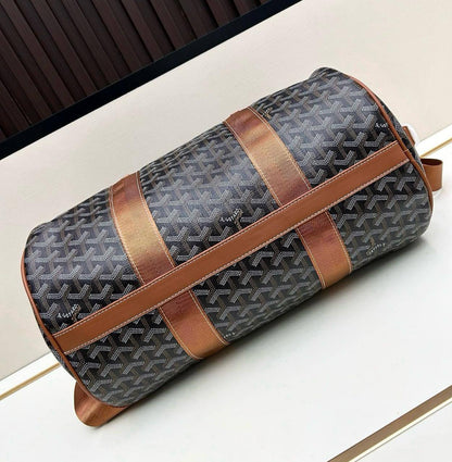Goyard
Travel Bag
120 dhs✅

Zain17
♥️♥️♥️