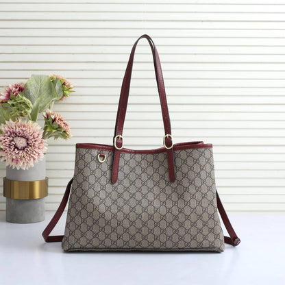 Gucci
high quality
37cm
120 dhs✅

Zain136
♥️♥️♥️