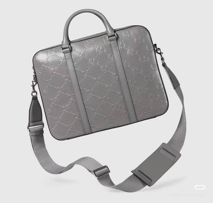 LV Master Bags 
New Stock
For Price 👇 WTSP Text Zain 0568585901

Zain10
♥️♥️♥️