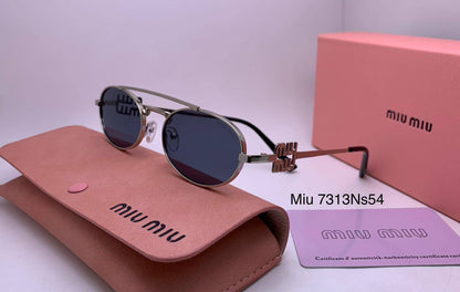 Miu Miu
70 dhs✅

Zain126
♥️♥️♥️