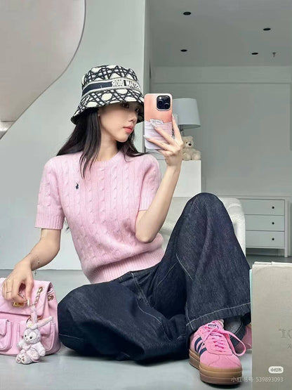 PoLo T-shirt
 free size 
50 dhs💓

Zain295
♥️♥️♥️