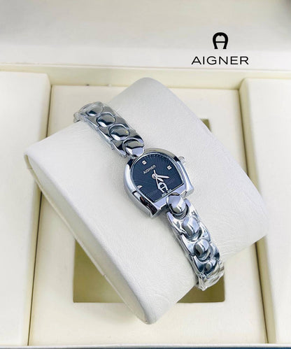 Ladies Fancy
55 dhs🪙💕

Zain29
♥️♥️♥️