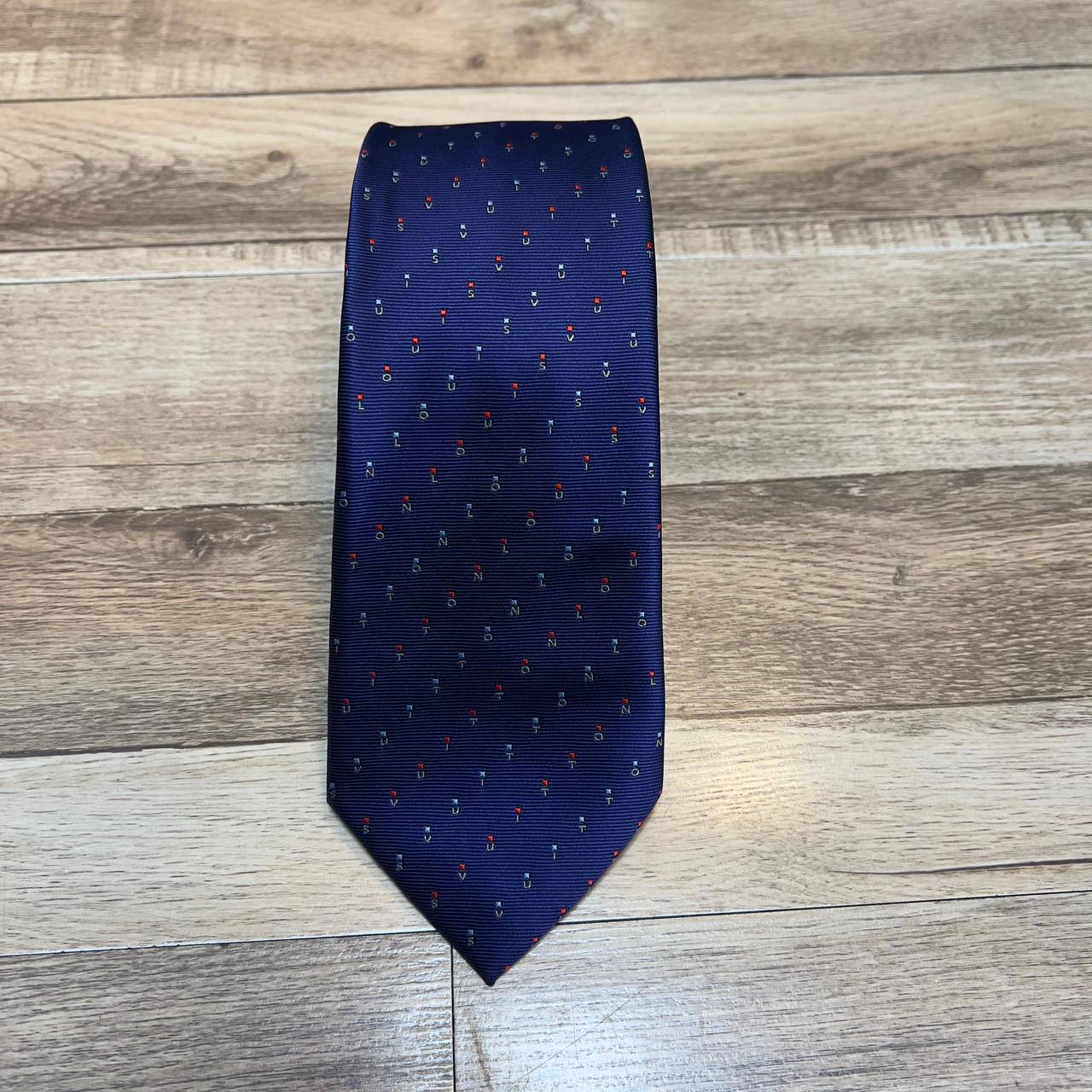 TIE
Master🌺🌺
180 dhs✅

Zain202
♥️♥️♥️