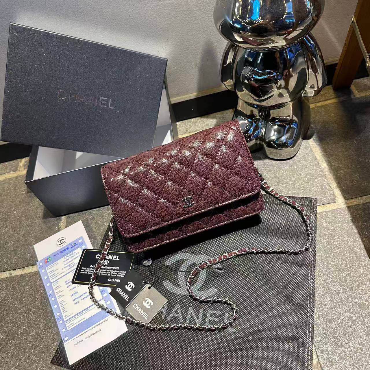 Chanel
withbox 
95 dhs🇦🇪🇦🇪

Zain143
♥️♥️♥️