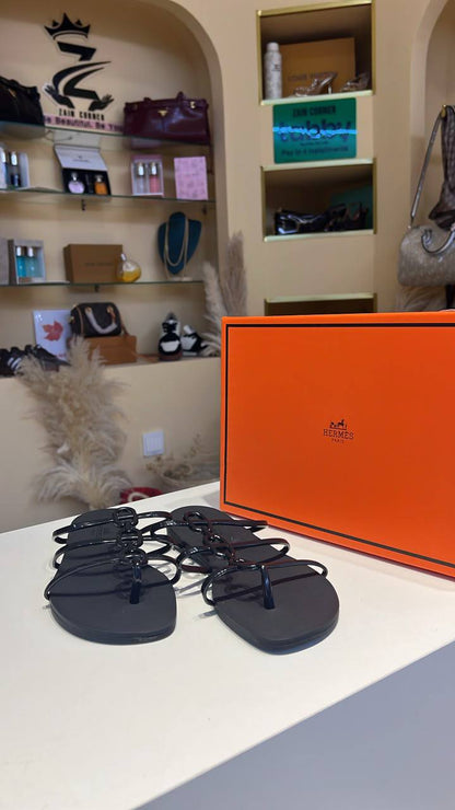 Hermes ✨🖤💚
Size 36-41
_Super master high quality_🪡
280 dhs💓

Zain176
♥️♥️♥️