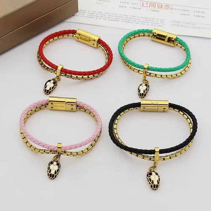 65 DHS❣️
 BVLGARI 

Unsex BRACELET

WITH BOX AND PAPER BAG
🎁🎁🎁

Zain89
♥️♥️♥️