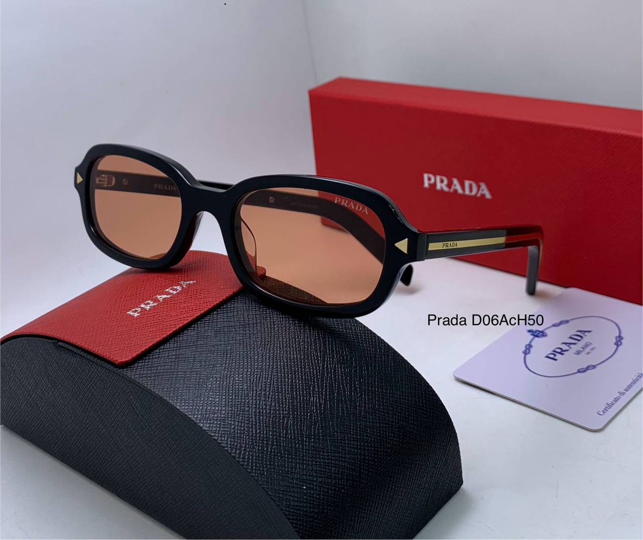Prada
 master quality 
180 dhs✅

Zain126
♥️♥️♥️