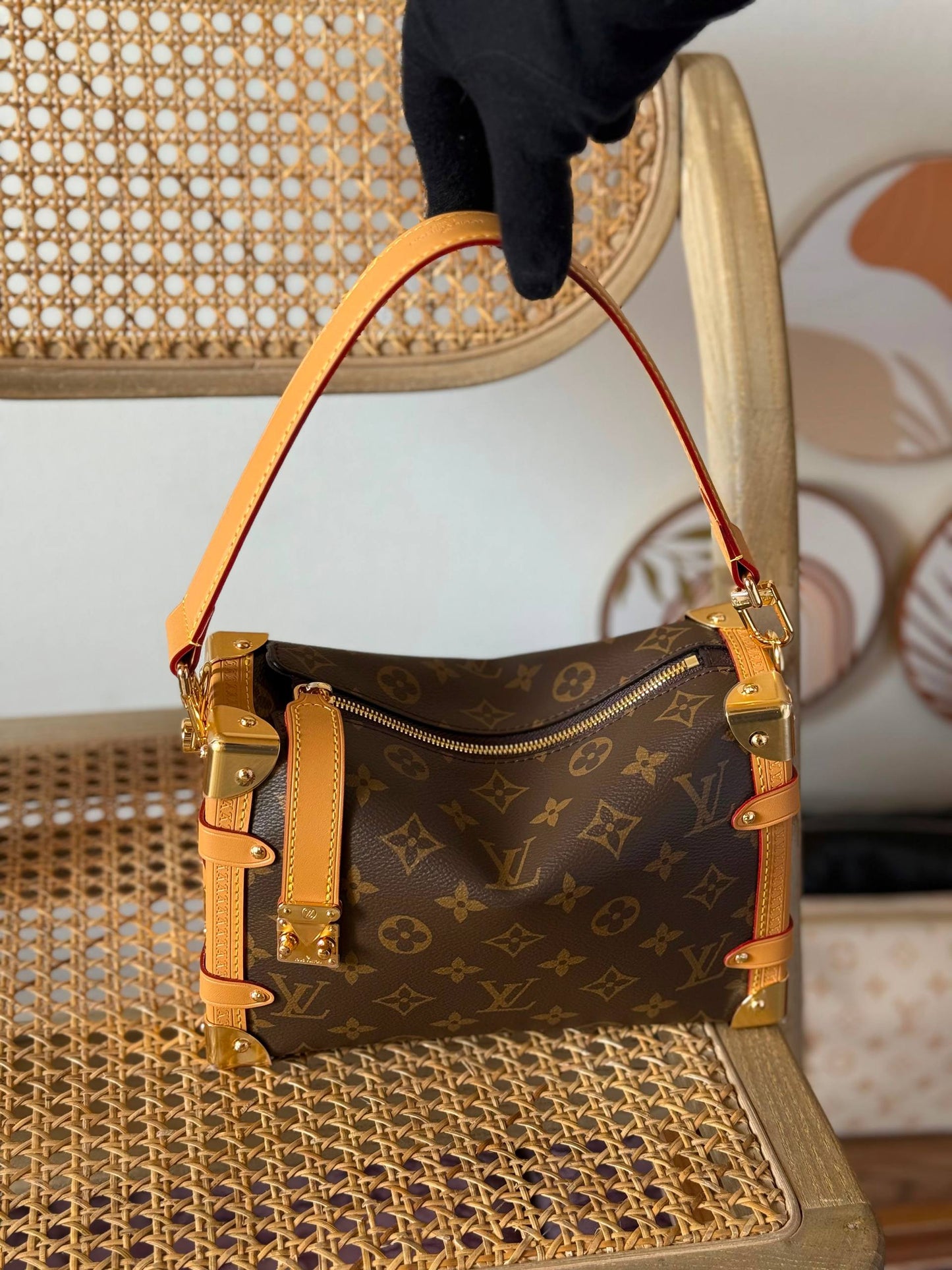 New Collection✨✨✨
LV
23cm
360 dhs✅
*MASTER QUALITY*
With box🎁

Zain167
♥️♥️♥️