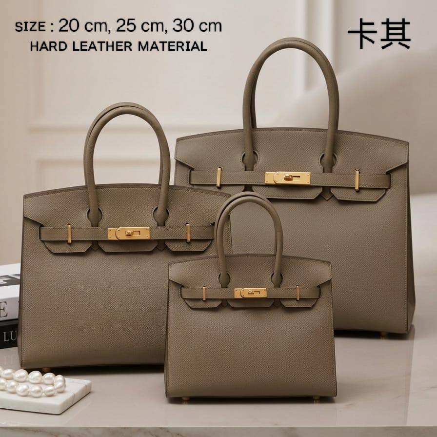 HERMES ʙɪʀᴋɪɴs
ʜᴀʀᴅ ʟᴇᴀᴛʜᴇʀ ᴍᴀᴛᴇʀɪᴀʟ
ɢᴏʟᴅ ʜᴀʀᴅᴡᴀʀᴇ
ᴡɪᴛʜ ʟᴏɴɢ ʙᴇʟᴛ sᴛʀᴀᴘ

sɪᴢᴇ 20 cm Pʀɪᴄᴇ :*110 ᴅʜs* 

sɪᴢᴇ 25 ᴄm Pʀɪᴄᴇ : *115 ᴅʜs* 

sɪᴢᴇ 30 ᴄm Pʀɪᴄᴇ : *120 ᴅʜs* 

Zain31
♥️♥️♥️