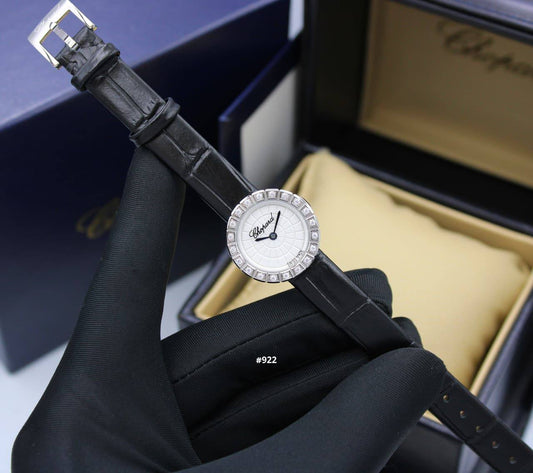 CHOPARD FOR WOMEN BATTERY 25mm

280 dhs✅

Zain58
♥️♥️♥️