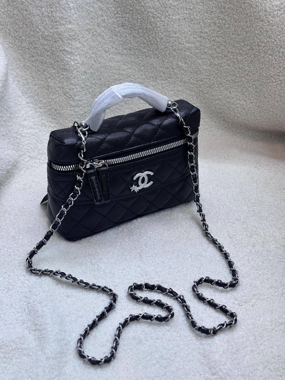 Chanel

With box🎁🎁🎁

90 dhs💓

Zain95
❤️❤️❤️
